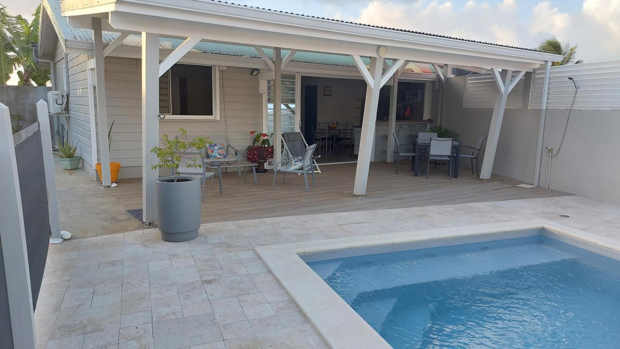 Glaroze Villa Baie-Mahault Exteriör bild