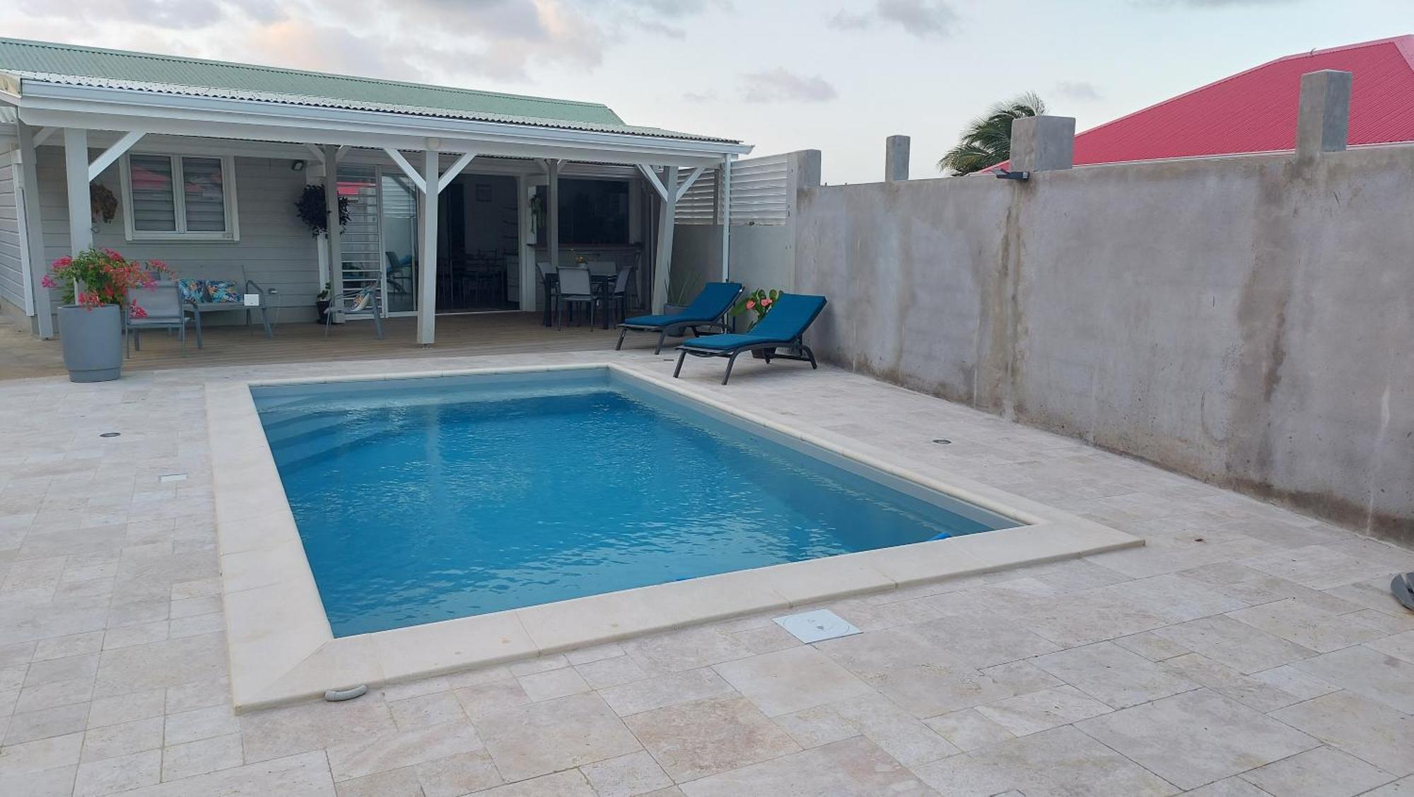 Glaroze Villa Baie-Mahault Exteriör bild